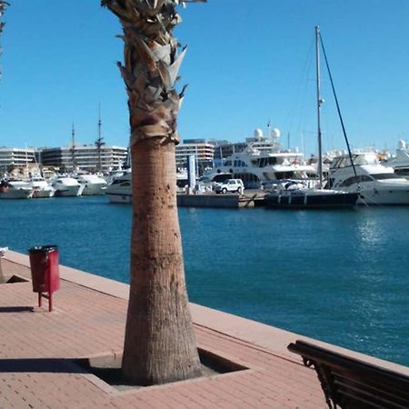 Apartamento En El Centro De Alicante Exterior foto